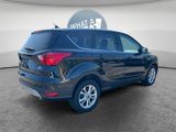 Used 2019 Ford Escape SE image 3