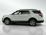 Used 2017 Ford Explorer XLT w/ Equipment Group 202A image 3
