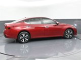 Used 2021 Nissan Altima 2.5 SV w/ SV Premium Package image 3