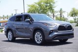 Used 2021 Toyota Highlander Limited image 4