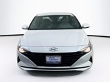 Used 2022 Hyundai Elantra SEL w/ Convenience Package image 2