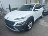 Used 2022 Hyundai Kona SE image 2
