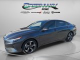 Used 2023 Hyundai Elantra Limited image 4