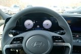 New 2025 Hyundai Elantra SEL image 3