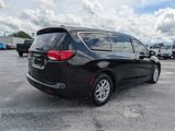 Used 2022 Chrysler Voyager LX image 4