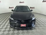 Used 2021 Toyota Camry LE image 2