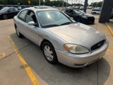 Used 2006 Ford Taurus SEL image 2