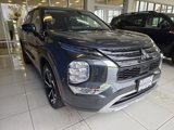 Used 2024 Mitsubishi Outlander SE image 3