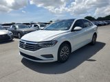Used 2020 Volkswagen Jetta SE image 2