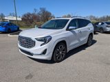 Used 2020 GMC Terrain Denali w/ Denali Premium Package image 3