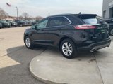 Used 2020 Ford Edge SEL image 3