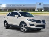 Used 2018 Lincoln MKC Premiere image 1