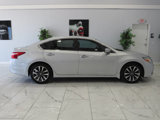 Used 2017 Nissan Altima 2.5 SV image 2