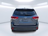 Used 2017 Toyota Highlander XLE image 4