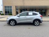 Used 2017 Honda HR-V EX image 1