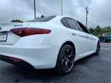 Used 2019 Alfa Romeo Giulia AWD image 6