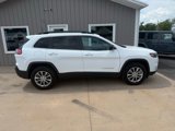 Certified 2022 Jeep Cherokee Latitude Lux image 2