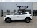 Used 2020 Lincoln Nautilus Reserve image 2