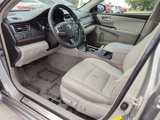 Used 2015 Toyota Camry SE image 2