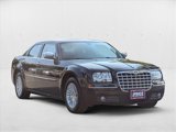 Used 2010 Chrysler 300 Touring image 3