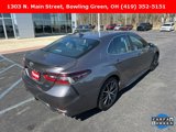 Used 2022 Toyota Camry SE image 2