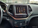 Used 2016 Jeep Cherokee Limited image 3
