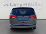 Used 2019 Chrysler Pacifica Limited w/ Advanced Safetytec Group image 4
