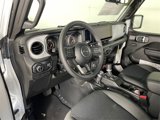 New 2025 Jeep Gladiator Sport image 3