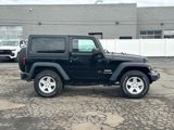 Used 2018 Jeep Wrangler Sport image 2