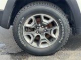 Used 2019 Jeep Cherokee Trailhawk image 5