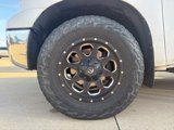 Used 2010 Toyota Tundra 4x4 Double Cab image 2