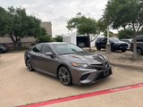 Used 2020 Toyota Camry SE image 3