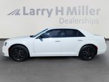 Used 2019 Chrysler 300 Touring w/ Sport Appearance Package image 3