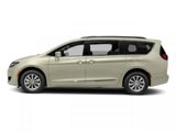 Certified 2017 Chrysler Pacifica Touring-L image 3