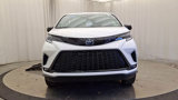 Used 2025 Toyota Sienna XSE image 3
