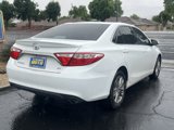 Used 2017 Toyota Camry SE image 3