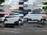 Used 2020 Ford Escape Titanium image 3