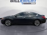 Used 2017 Nissan Altima 2.5 SL w/ 2.5 Technology Package image 2