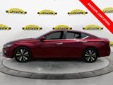 Used 2022 Nissan Altima 2.5 SV image 2
