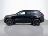 Used 2022 Jeep Grand Cherokee Laredo X image 4