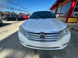 Used 2011 Toyota Avalon Limited image 2
