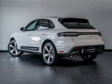 New 2025 Porsche Macan image 3