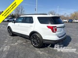 Used 2018 Ford Explorer XLT image 4