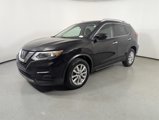 Used 2017 Nissan Rogue SV image 3