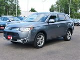 Used 2015 Mitsubishi Outlander SE image 3