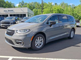 New 2025 Chrysler Pacifica Select image 2