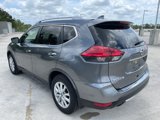 Used 2017 Nissan Rogue SV image 5
