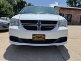 Used 2018 Dodge Grand Caravan SE w/ UConnect Hands-Free Group image 2