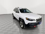 Used 2019 Jeep Cherokee Trailhawk image 2