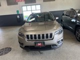 Used 2021 Jeep Cherokee Latitude Lux w/ Comfort/Convenience Group image 2